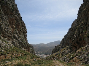 The narrow part of the gorge, Chora below