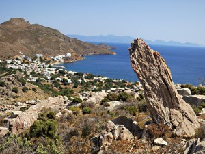 ... and winds up through rugged rocks