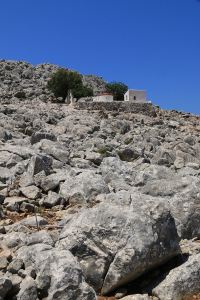 On the unmarked path below Agios Nikolaos Stenou monastery