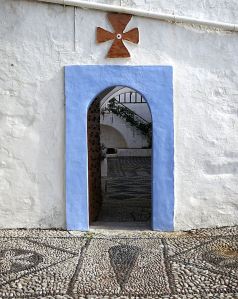 Entrance to the fortified enclosure