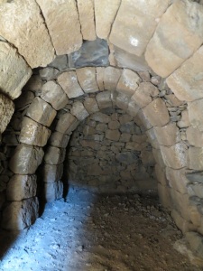 .... and inside the barrel-arch construction is the reason that they survive for centuries despite tremors and eruptions