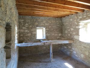 .... and looking the other way, the roof timbers may be new, the walls recently pointed but the sleeping platform is original